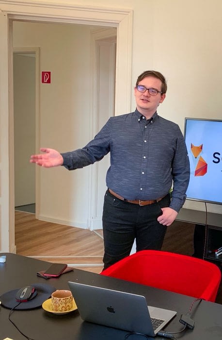 stefan_gestik_700px